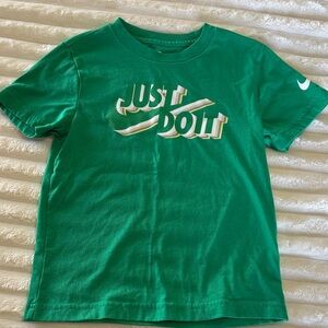 Boys Nike t-shirt